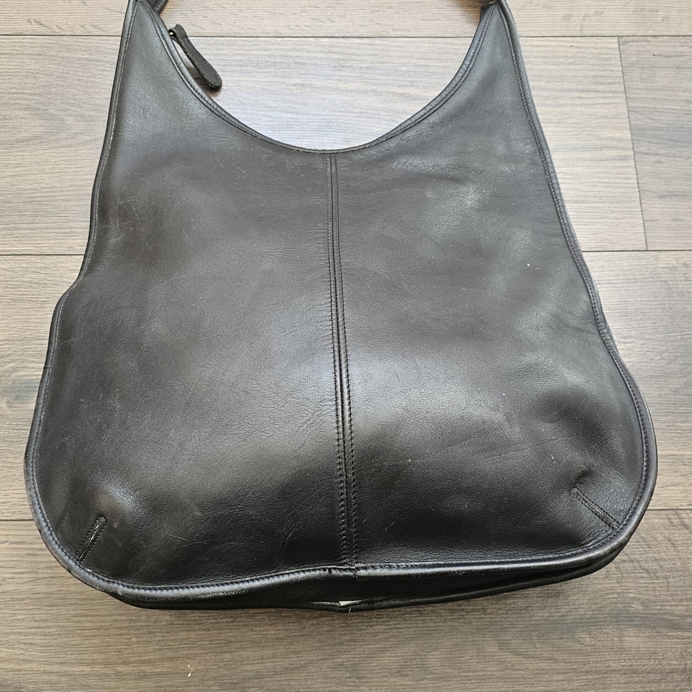Vintage Coach 9026 Black Leather Hobo Bag - Women - Picture 9 of 9